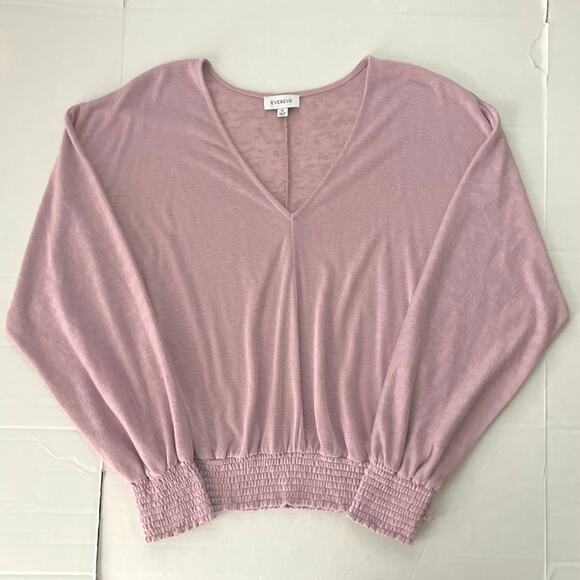 Evereve Layla Lilac Smocked Blouse Womens Size XL Feminine Lightweight Pastel - Picture 8 of 14